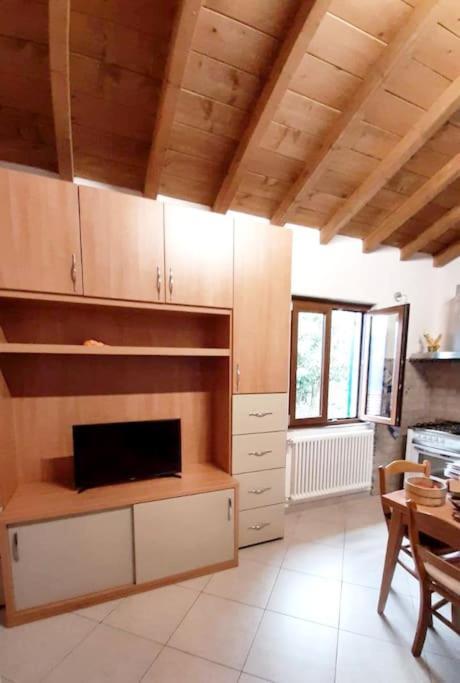 Casa Di Arya Codice Citra Lt-0043 Apartment Vescina Bagian luar foto
